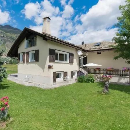 Tatil Evi Chesa Lagrev 1 By Interhome
